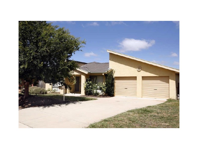 15 Bandt Place, Dunlop ACT 2615