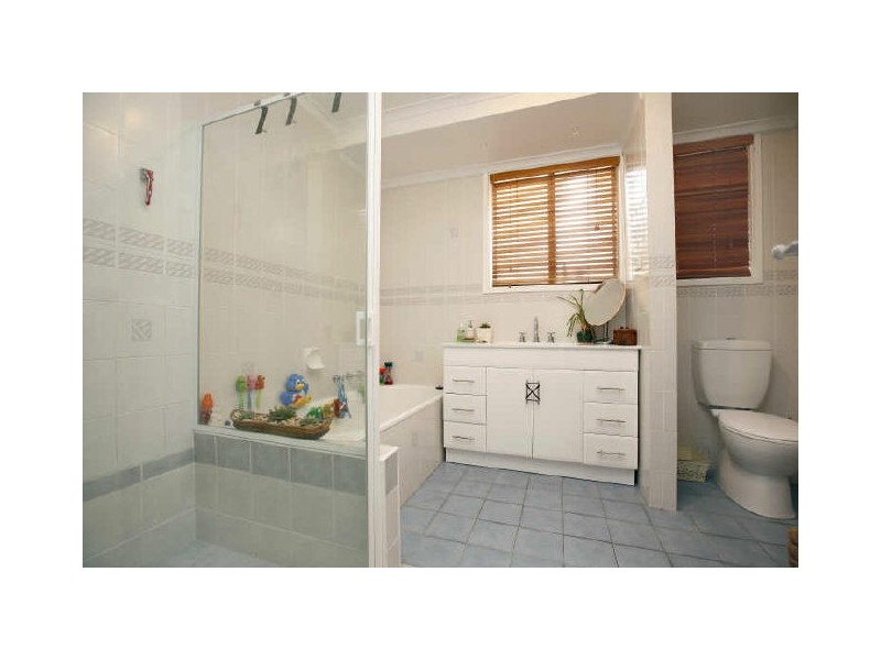 4 Cordeaux Street, Duffy ACT 2611