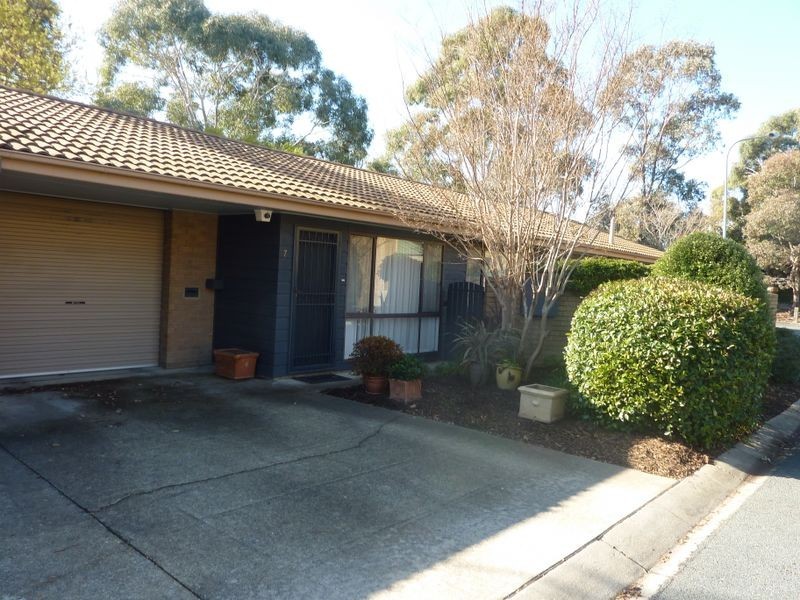 7 Kemp Close, Swinger Hill ACT 2606