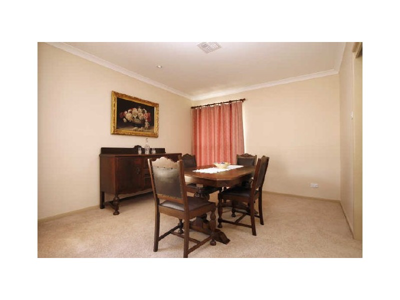 30 Spur Place, Royalla NSW 2620