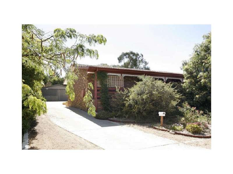 10 Body Place, Macarthur ACT 2904