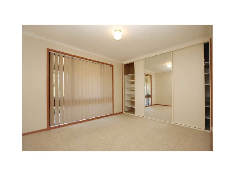 10 Body Place, Macarthur ACT 2904