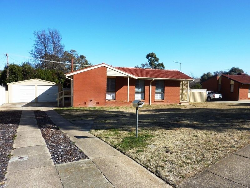 88 Sternberg Crescent, Wanniassa ACT 2903