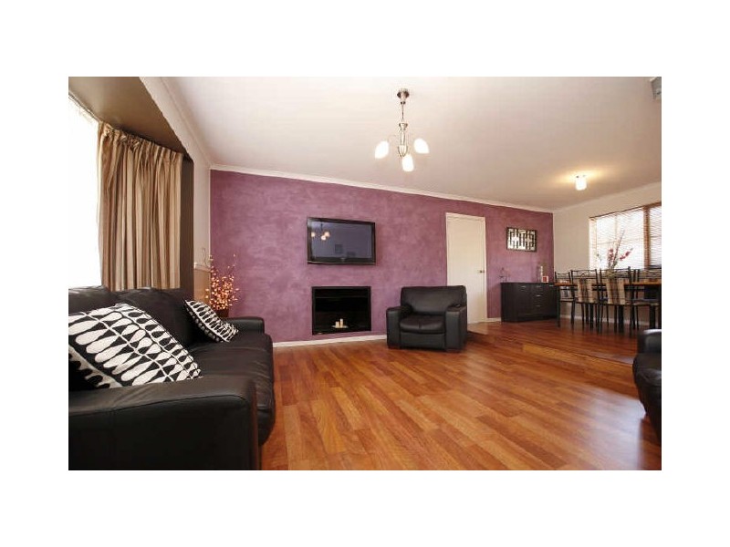 43 River Drive, Queanbeyan NSW 2620