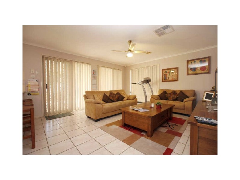 7 Gilks Place, Conder ACT 2906