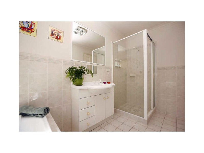 7 Gilks Place, Conder ACT 2906