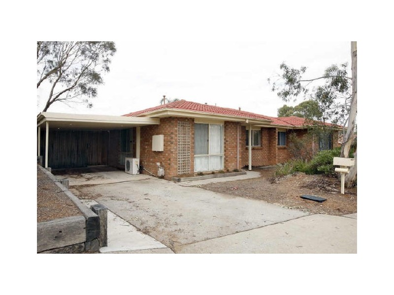 8 Arabanoo Crescent, Ngunnawal ACT 2913