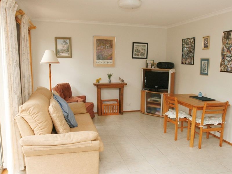 6/12 Clamp Place, Greenway ACT 2900