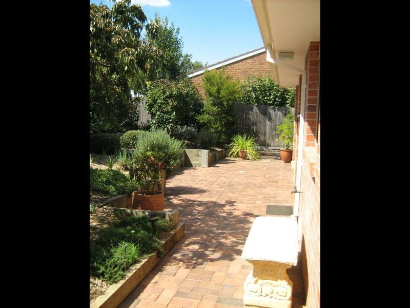 6/12 Clamp Place, Greenway ACT 2900