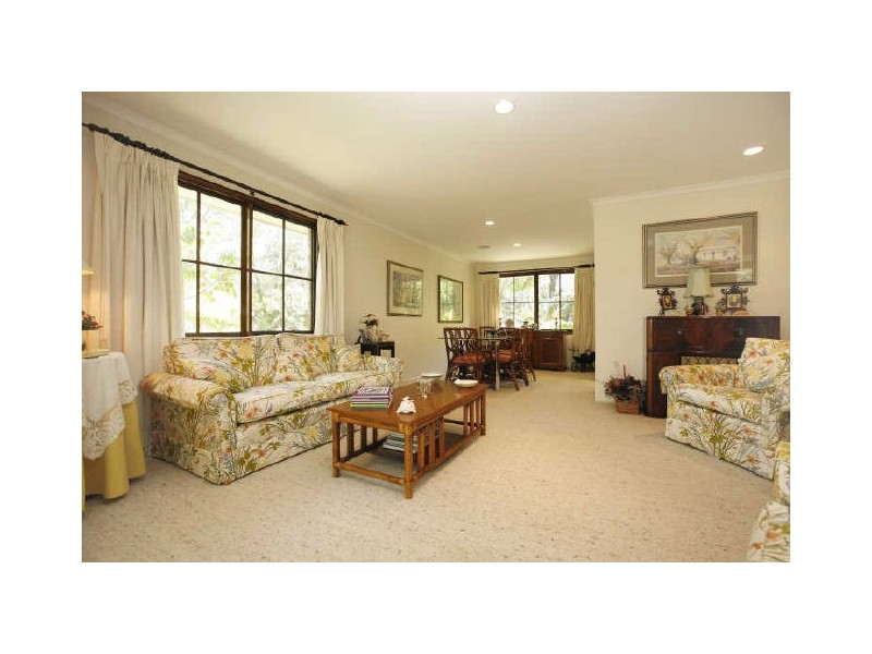 12 Riordan Street, Fadden ACT 2904