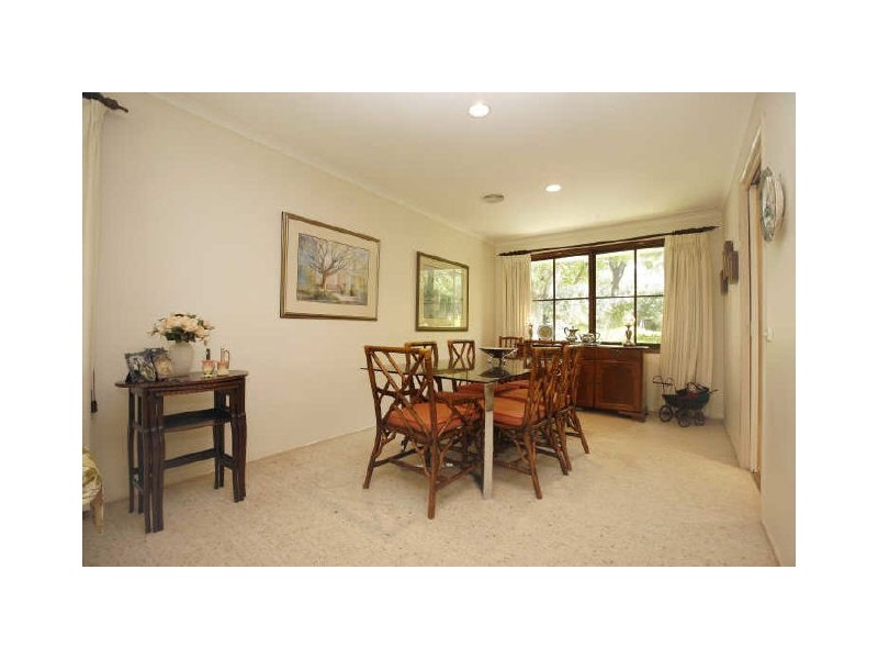 12 Riordan Street, Fadden ACT 2904