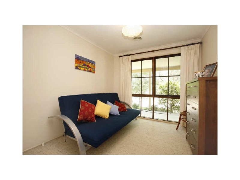 12 Riordan Street, Fadden ACT 2904