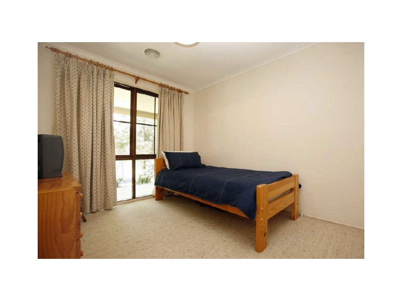 12 Riordan Street, Fadden ACT 2904