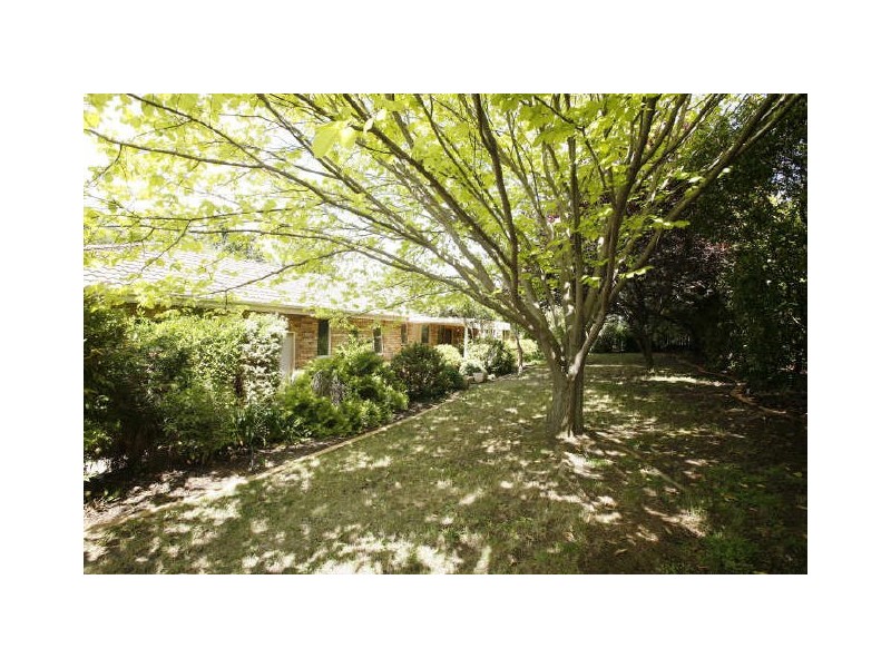 12 Riordan Street, Fadden ACT 2904