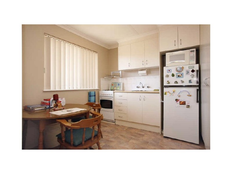 11/20 Trinculo Place, Queanbeyan NSW 2620