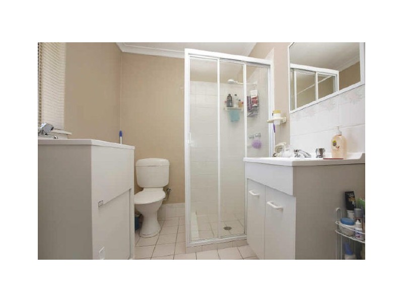 11/20 Trinculo Place, Queanbeyan NSW 2620