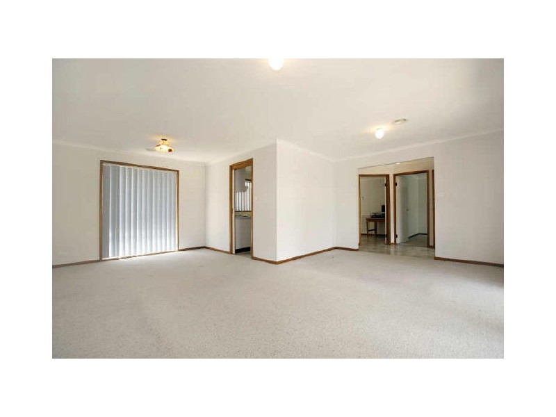 6 Riddle Place, Gordon ACT 2906