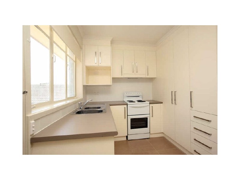 19 Adams Street, Queanbeyan NSW 2620