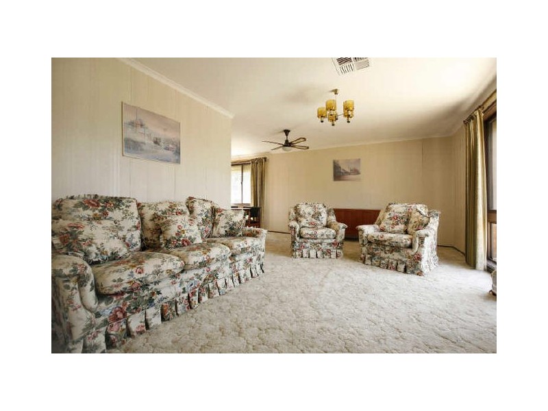 49 Bissenberger Crescent, Kambah ACT 2902