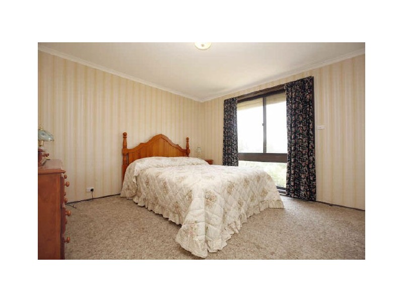 49 Bissenberger Crescent, Kambah ACT 2902