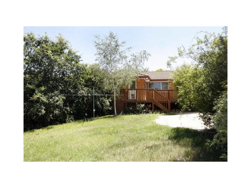 4 Olliff Place, Farrer ACT 2607