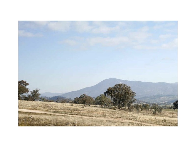 4 Crespin Place, Banks ACT 2906