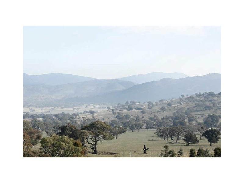 4 Crespin Place, Banks ACT 2906