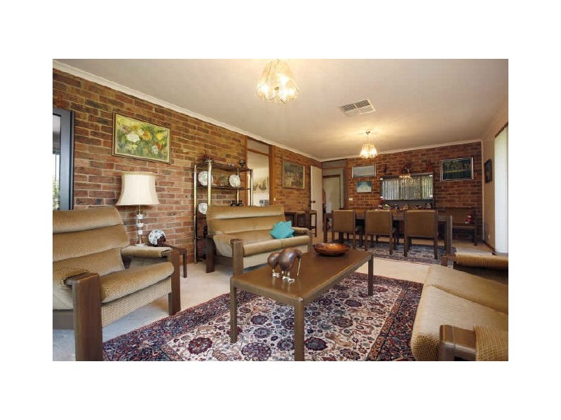 21 Johnstone Circuit, Calwell ACT 2905