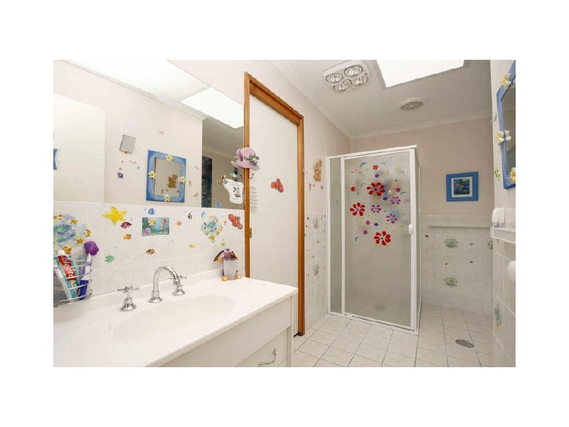35 Wilson Crescent, Banks ACT 2906