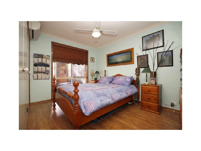 35 Wilson Crescent, Banks ACT 2906