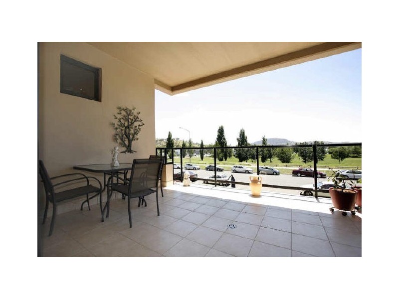 30/1 Drew Street, Greenway ACT 2900