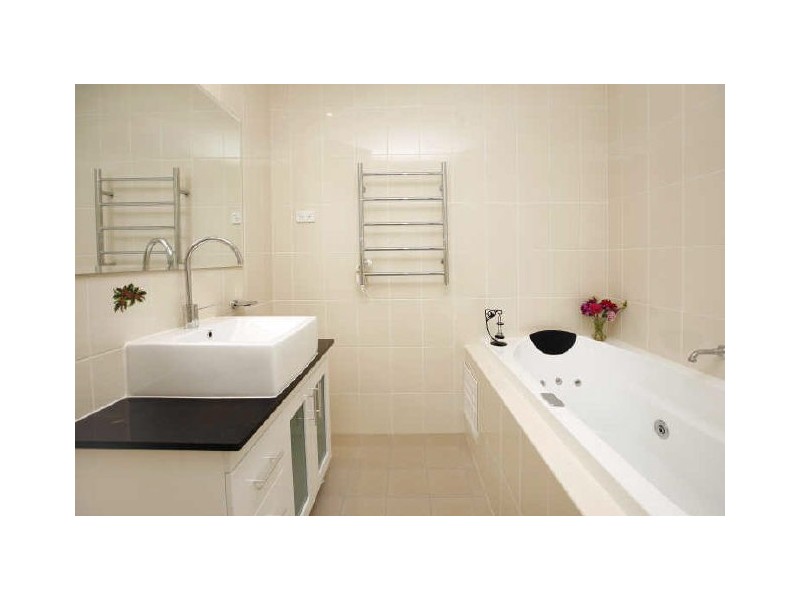 30/1 Drew Street, Greenway ACT 2900