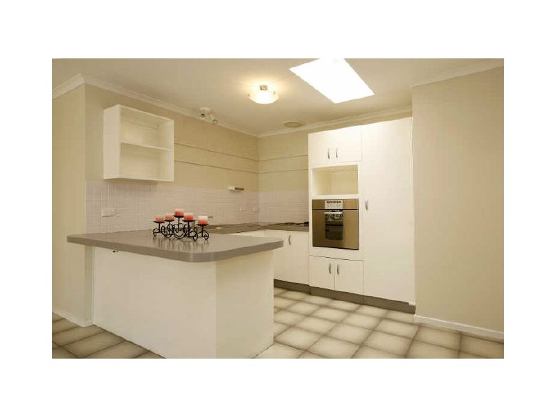 12 Stanfield Close, Kambah ACT 2902