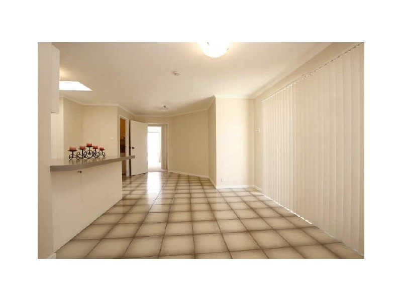 12 Stanfield Close, Kambah ACT 2902