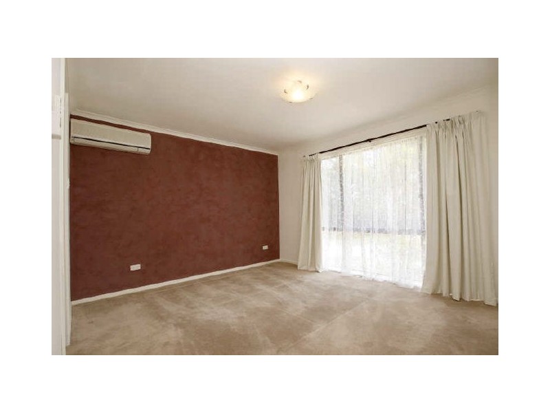 12 Stanfield Close, Kambah ACT 2902