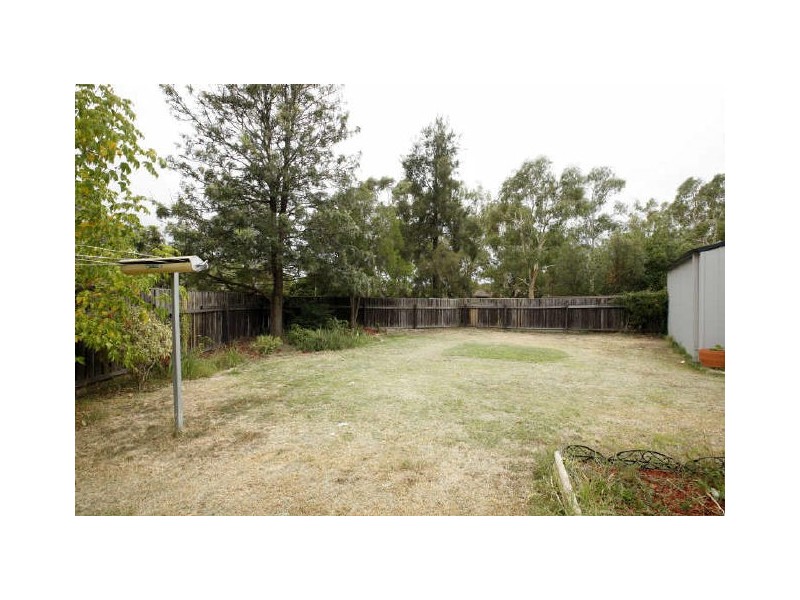 12 Stanfield Close, Kambah ACT 2902