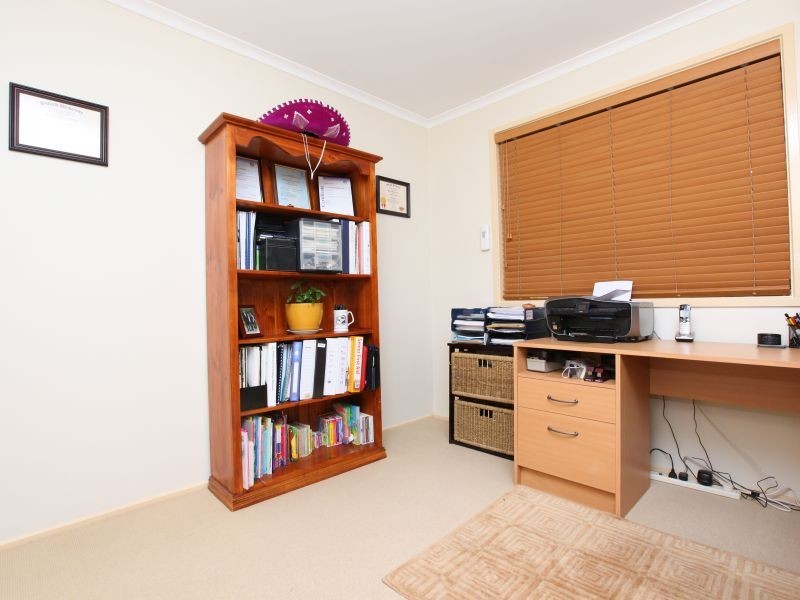 11 Samuel Close, Calwell ACT 2905