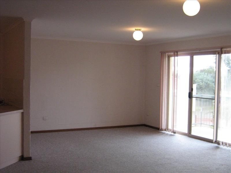 10/21 Tenison Woods Circuit, Bonython ACT 2905