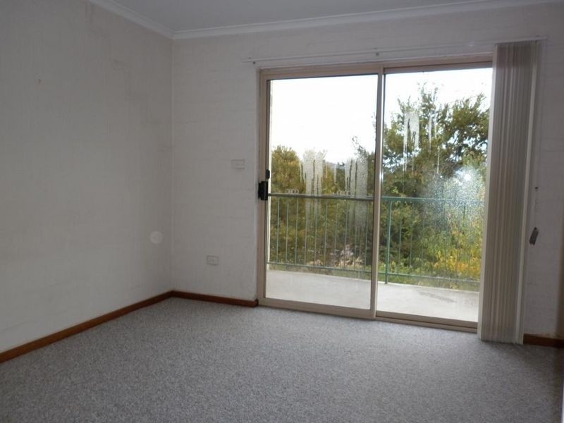 10/21 Tenison Woods Circuit, Bonython ACT 2905