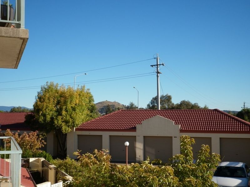 10/21 Tenison Woods Circuit, Bonython ACT 2905