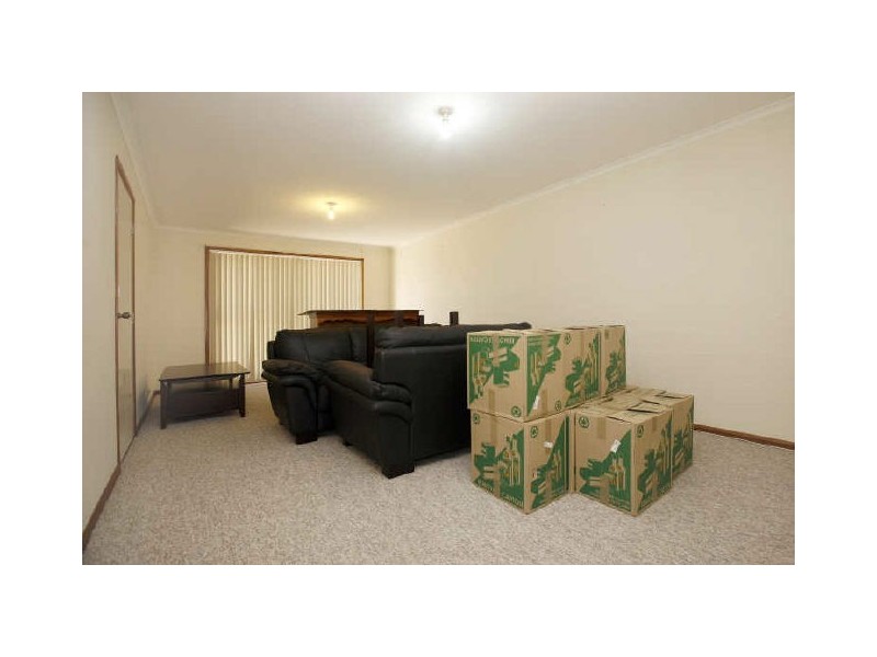 3/3 Peron Place, Banks ACT 2906