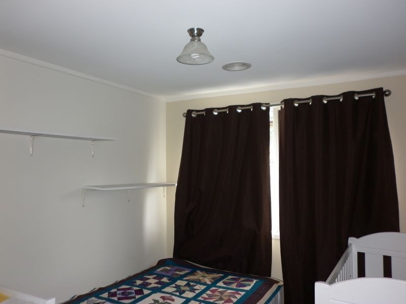 61 Gallagher Crescent, Kambah ACT 2902