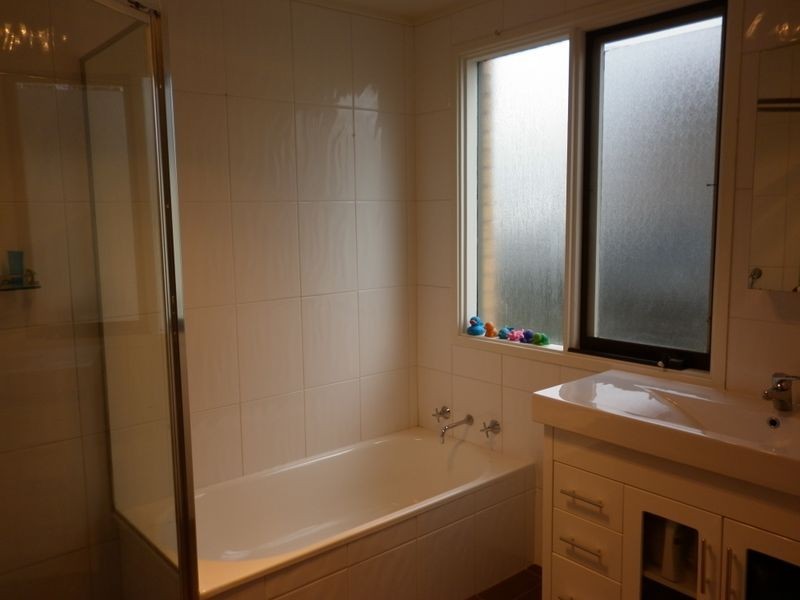 61 Gallagher Crescent, Kambah ACT 2902