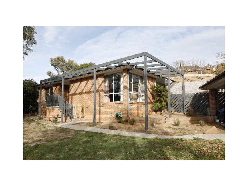 6 Sharman Place, Gordon ACT 2906