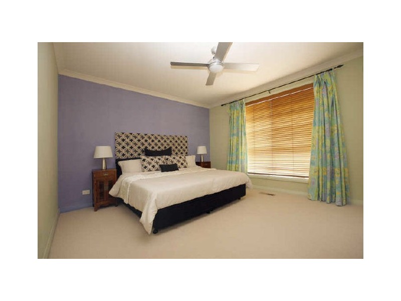 23 Shenton Crescent, Stirling ACT 2611