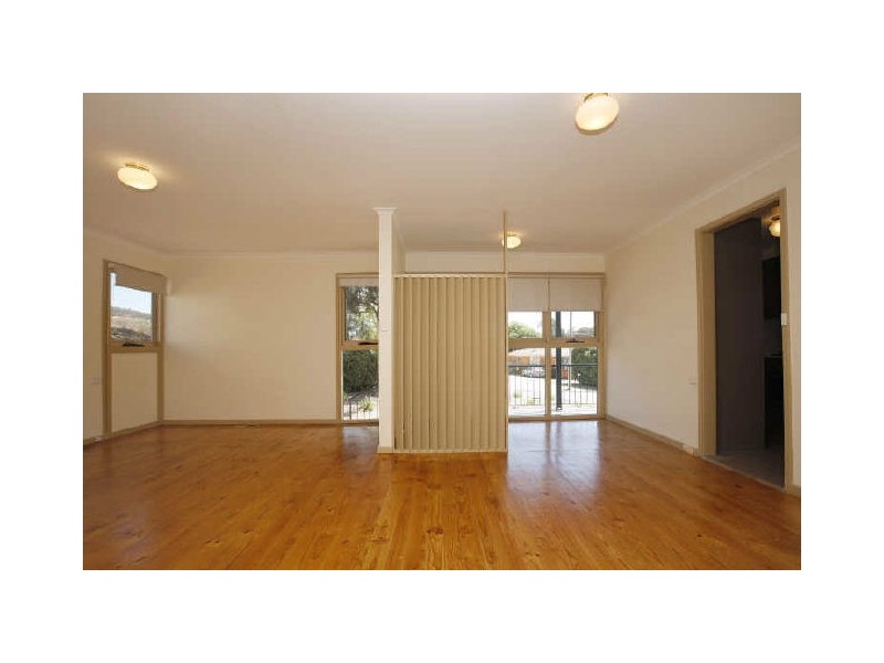 22 Oleria Street, Queanbeyan NSW 2620