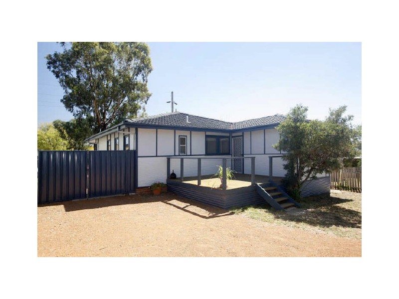 22 Oleria Street, Queanbeyan NSW 2620