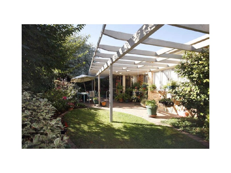 93 Lewis Luxton Avenue, Gordon ACT 2906