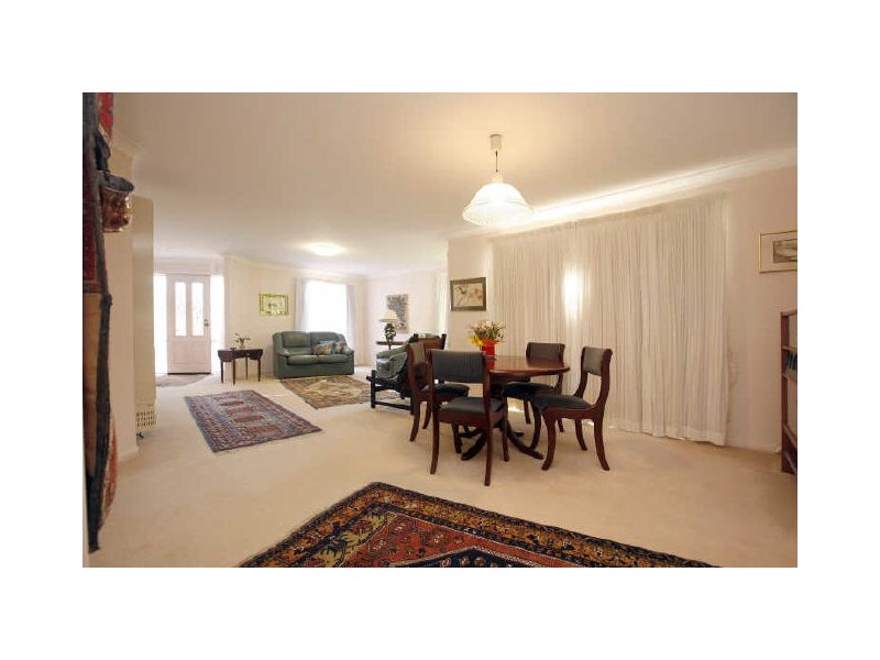 93 Lewis Luxton Avenue, Gordon ACT 2906