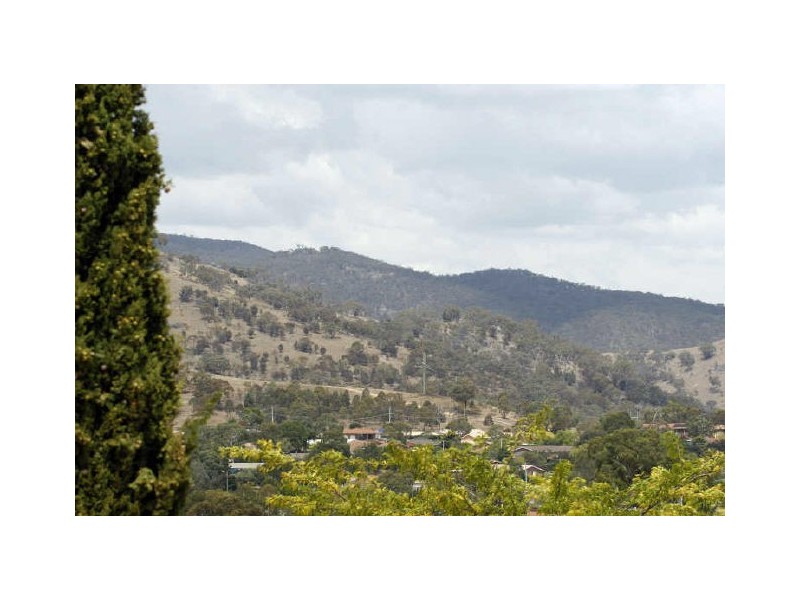 28 Cochrane Crescent, Theodore ACT 2905